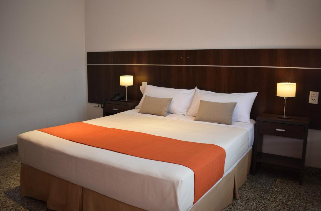 Apartamentos Ref Salta Extérieur photo